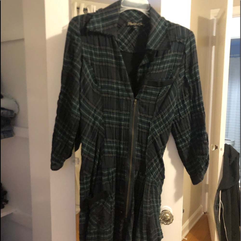 Plaid dress from  Elizabeth and James designer
